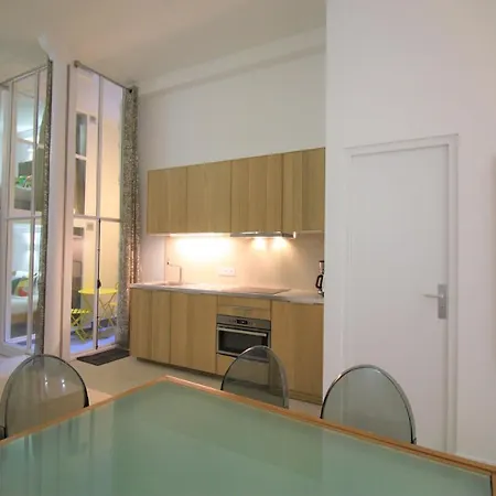 Centre - At Apartment Paris